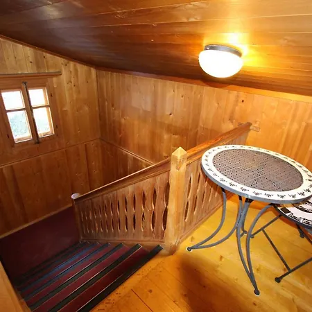 Chalet 1968 代堡