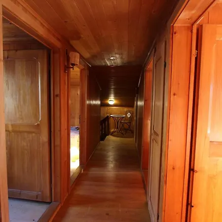 Chalet 1968 דירה